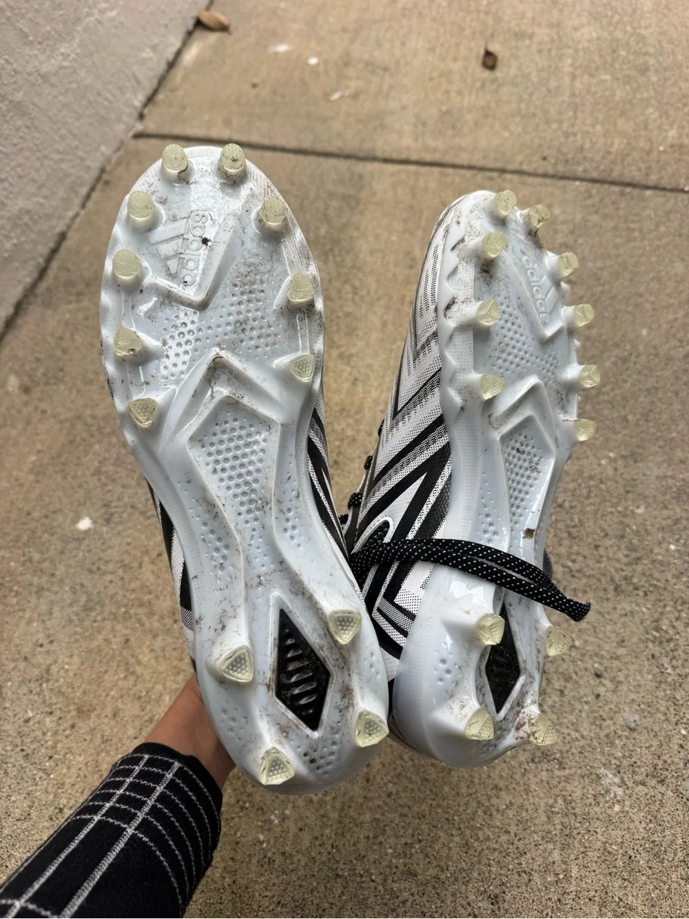Adidas Men’s Freak 23 inline football Cleats